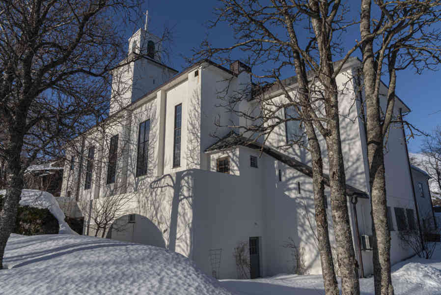 Noruega - islas Lofoten 200 - Stamsund - iglesia de Stamsund